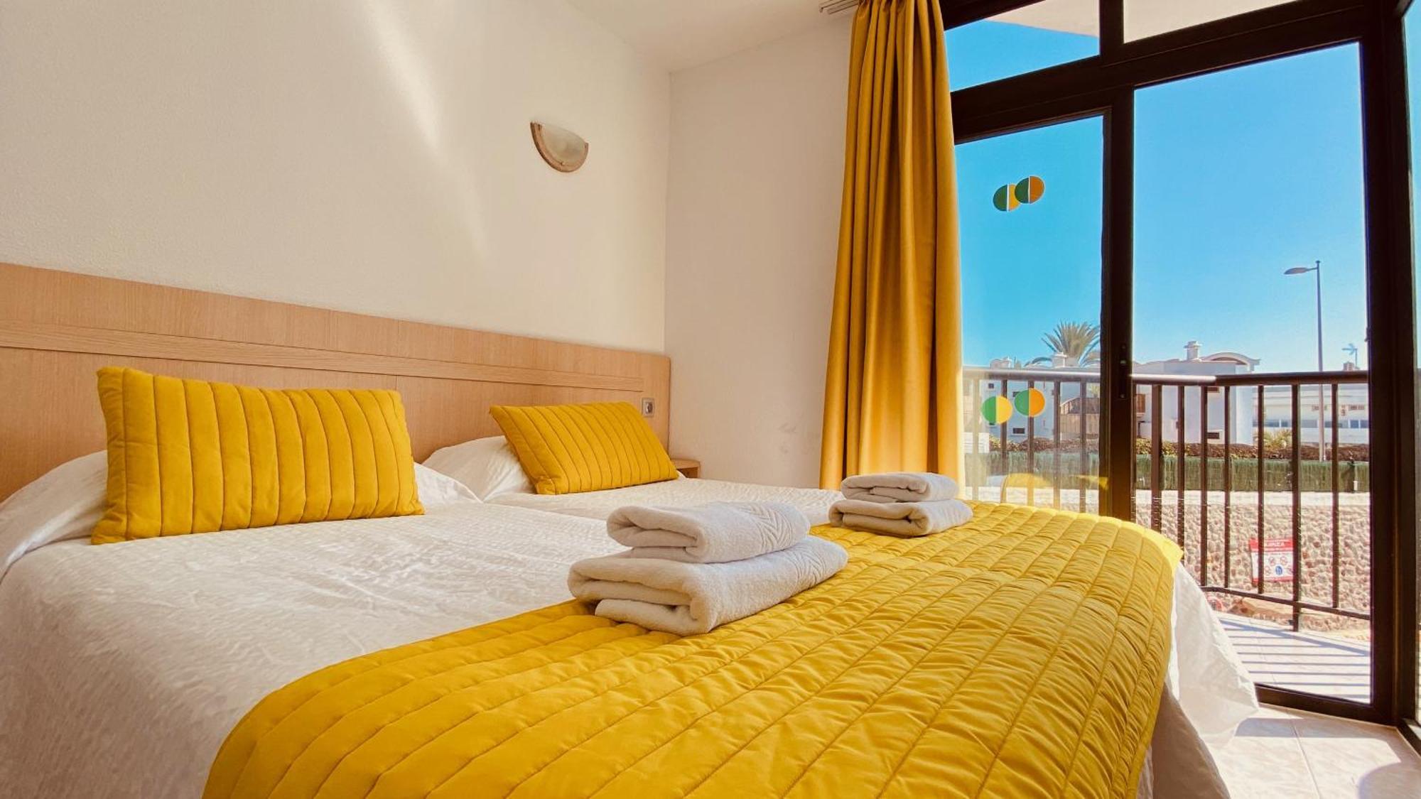 Sunny Apartment Near The Beach プラヤ・デル・イングレス エクステリア 写真