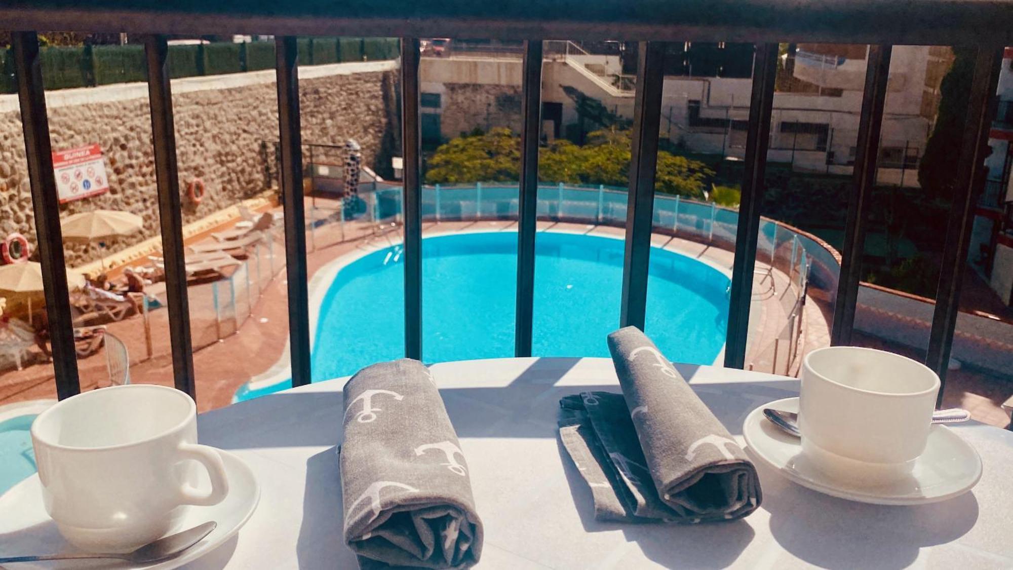 Sunny Apartment Near The Beach プラヤ・デル・イングレス エクステリア 写真