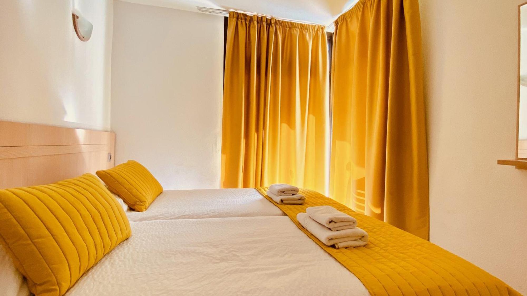 Sunny Apartment Near The Beach プラヤ・デル・イングレス エクステリア 写真