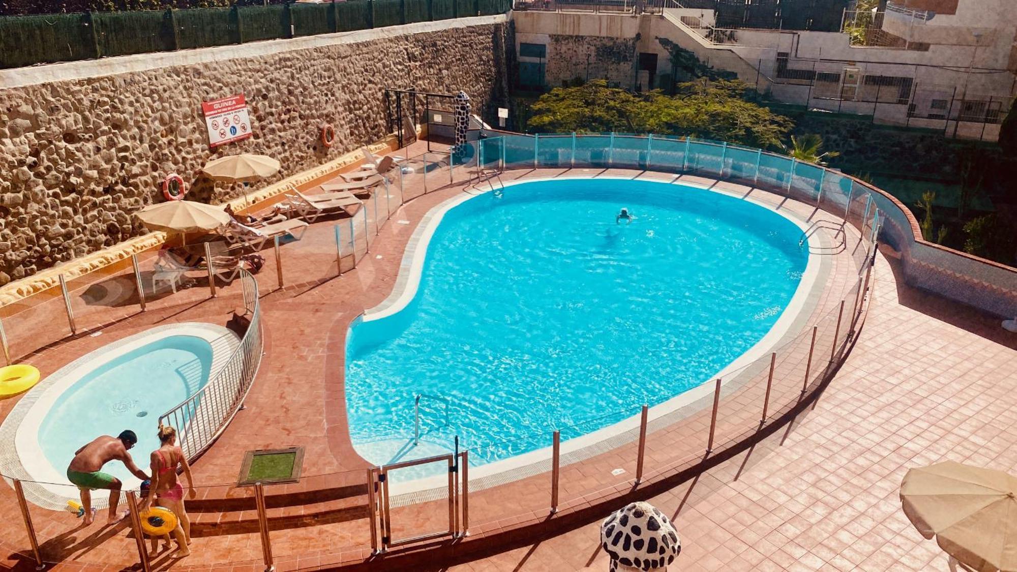 Sunny Apartment Near The Beach プラヤ・デル・イングレス エクステリア 写真